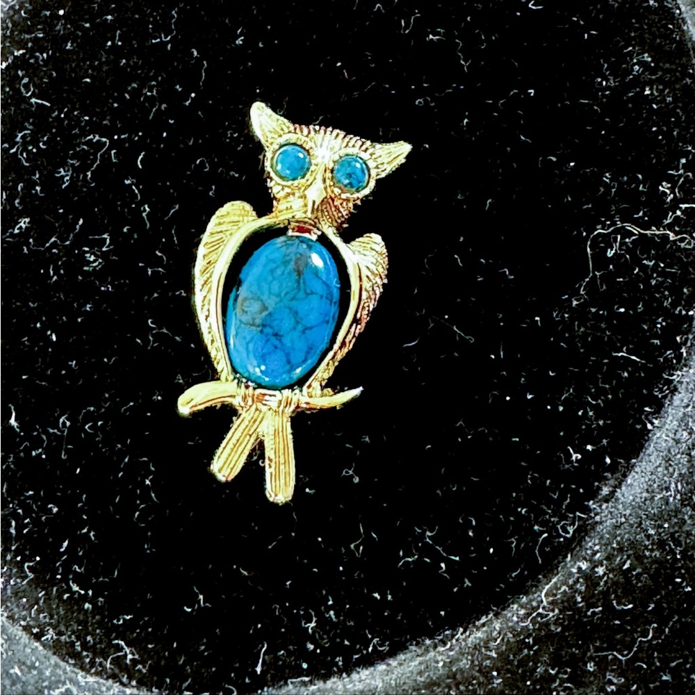 Gold-tone Vintage Owl Brooch Faux Turquoise - Picture 2 of 7